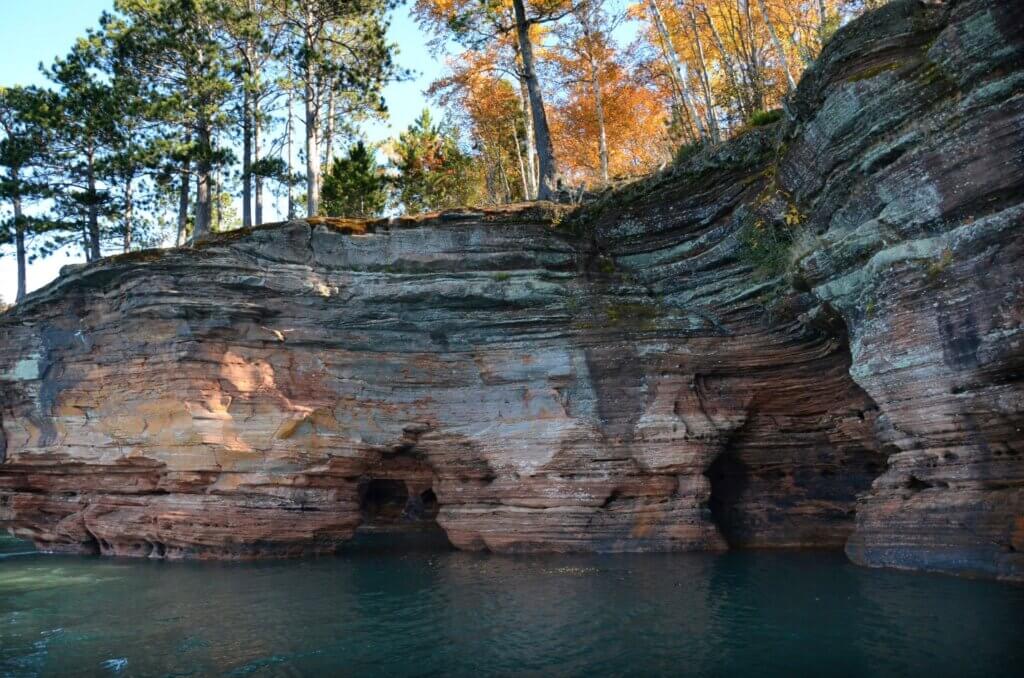 Best Hikes in Apostle Islands: View of Sea Caves