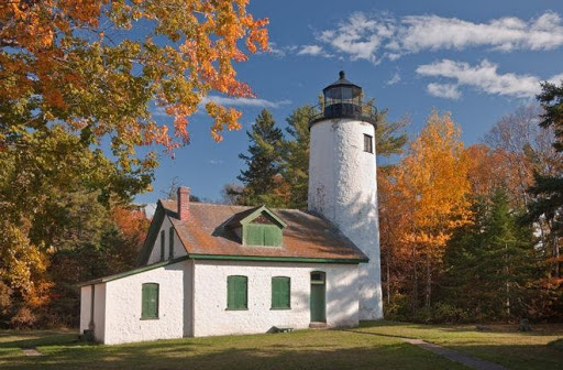 old michigan island lighthouse